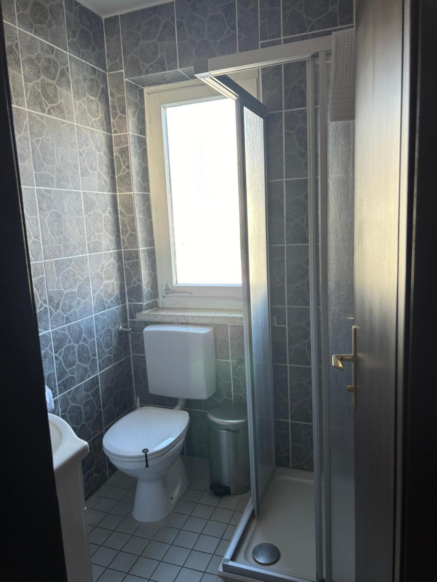 Hotel Berg Seekirchen am Wallersee Ngoại thất bức ảnh